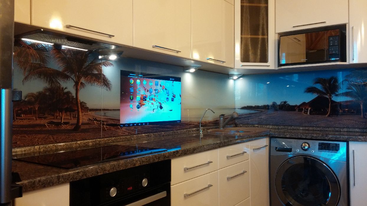 Зеркало-телевизор SMAT-PANEL для кухни